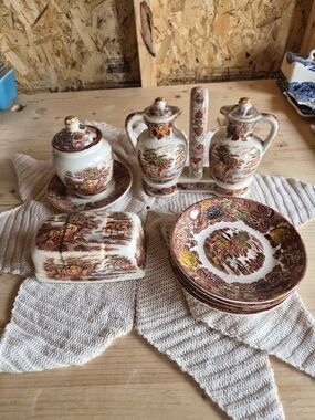 Nasco Mountain WoodLand 9 pc SET - Sugar, Oil And Vinegar,  Butter, Saucers